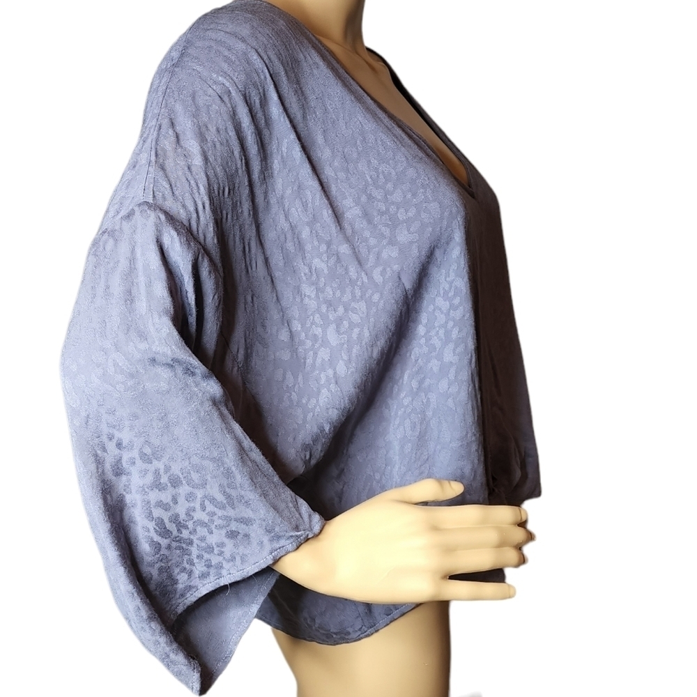 NWT Grey blouse- Style Rack - Picture 6 of 16